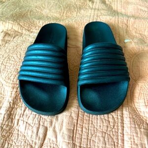 Girlfriend Collective ReSlide Sandals